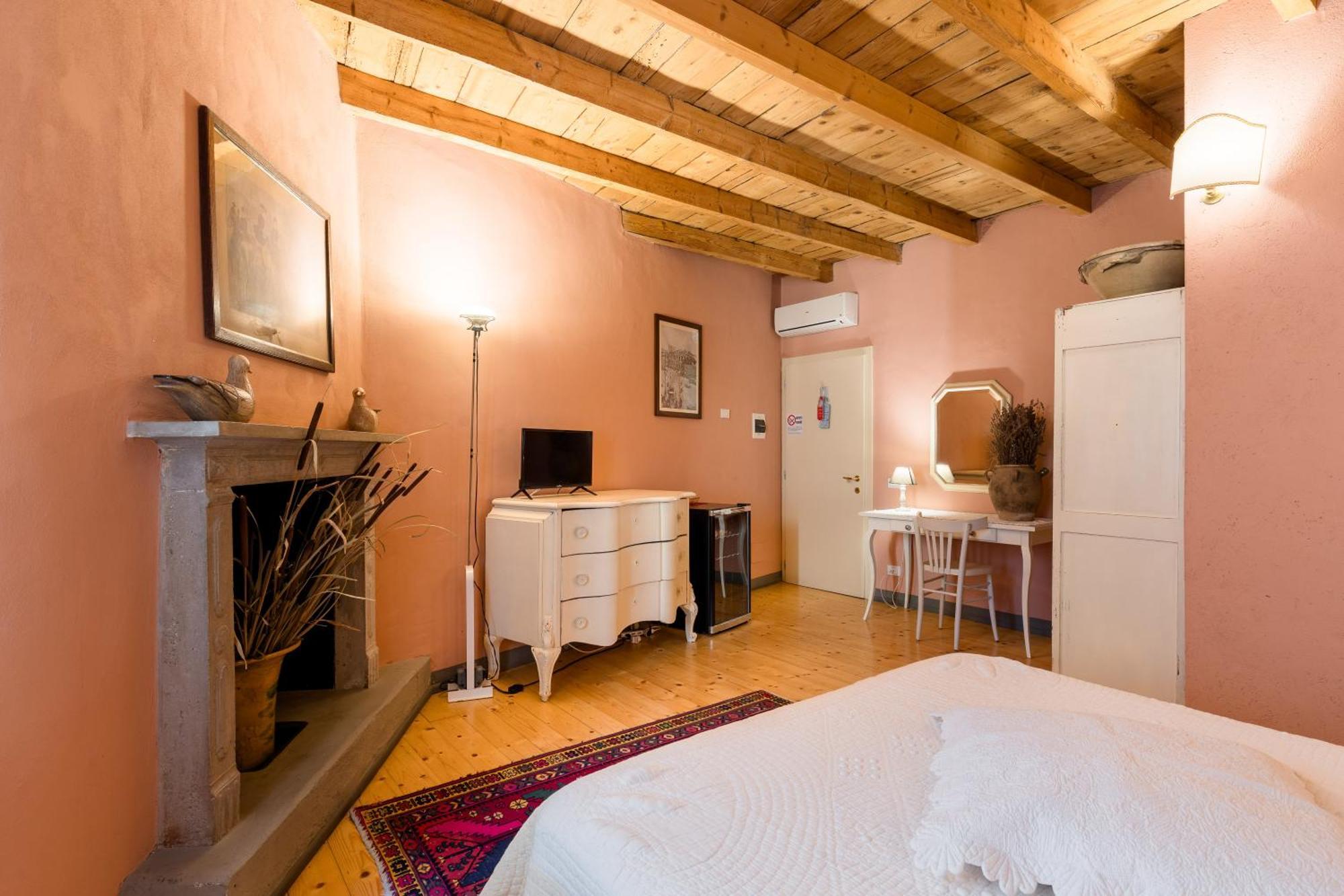 Corte Del Mincio Bed & Breakfast Monzambano